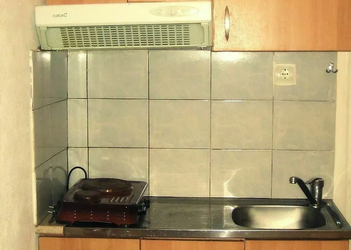 Artemis & Lejlighed Nea Kallikrateia