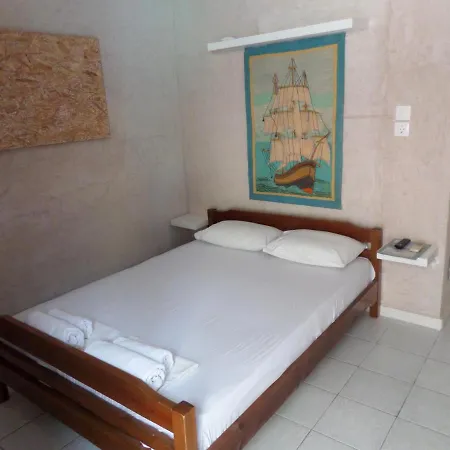 Artemis & * Nea Kallikrateia