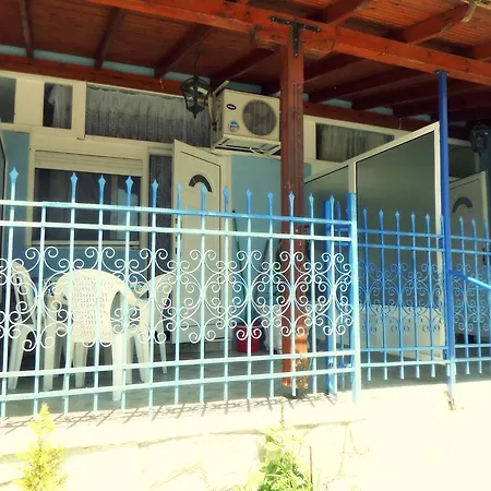 아파트 Artemis & Nea Kallikrateia