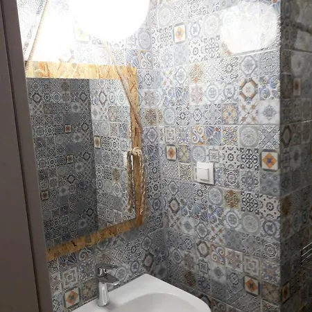 아파트 Artemis & *