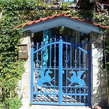 Artemis & Διαμέρισμα Nea Kallikrateia