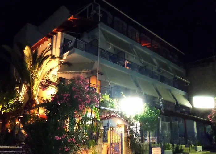 Artemis & Apartamento *