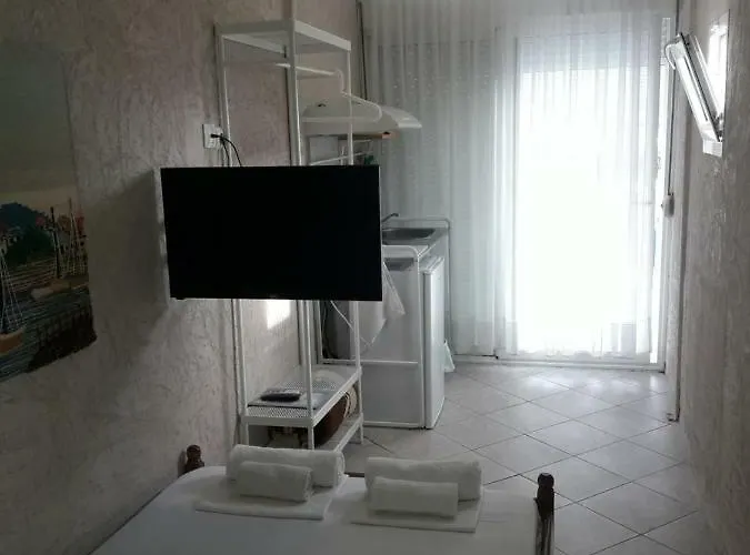 Artemis & Apartamento